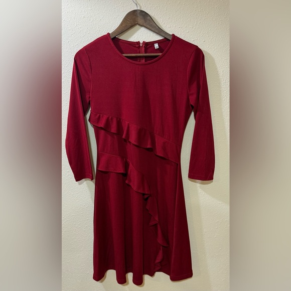 Elegant Burgundy Ruffle Dress - Picture 2 of 5
